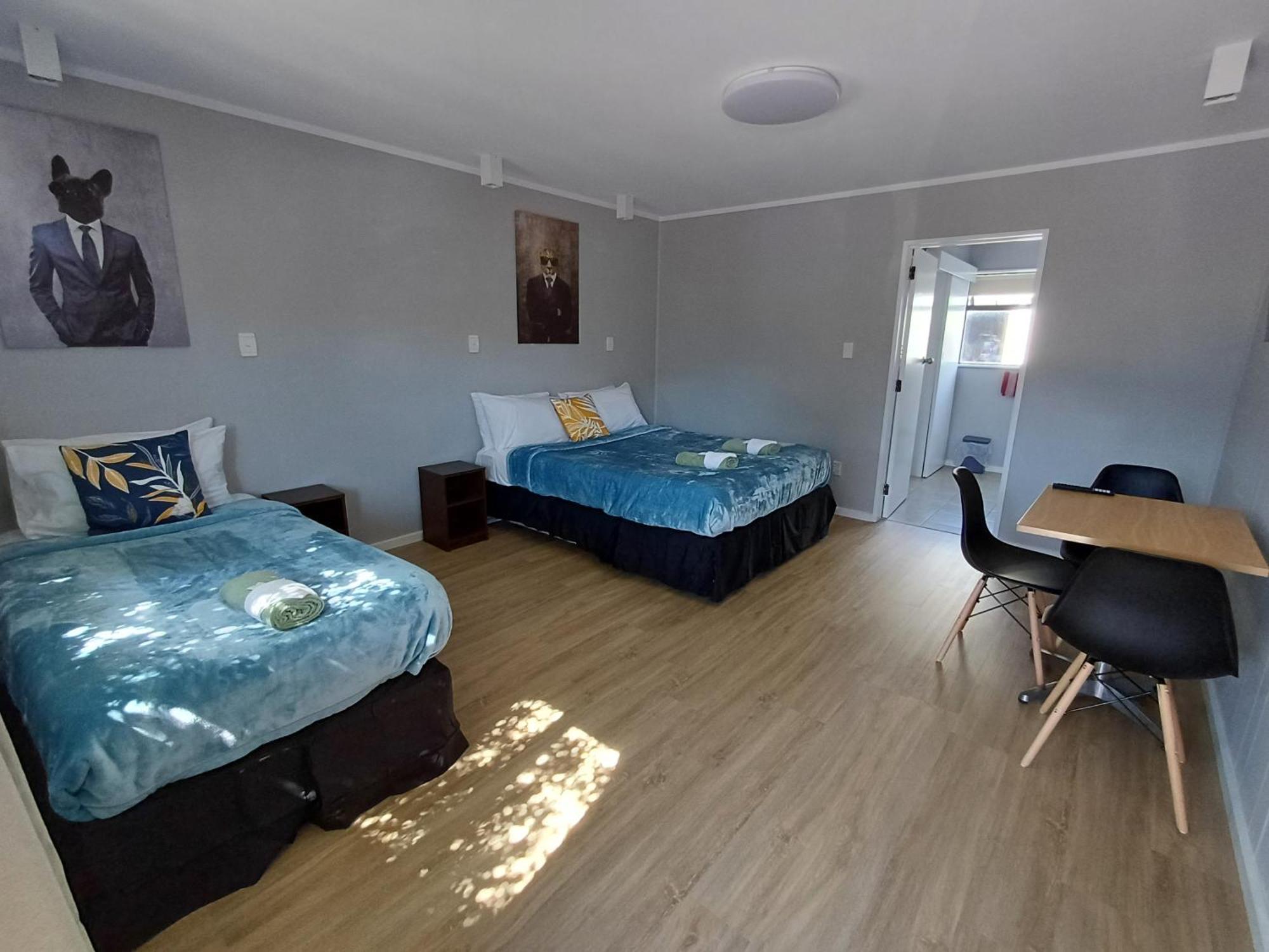Gothic Heights Motel Крайстчёрч Экстерьер фото